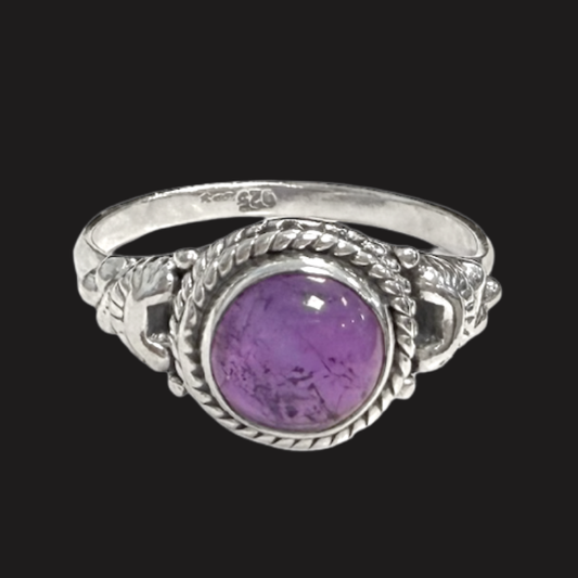 Anello in argento con Ametista
