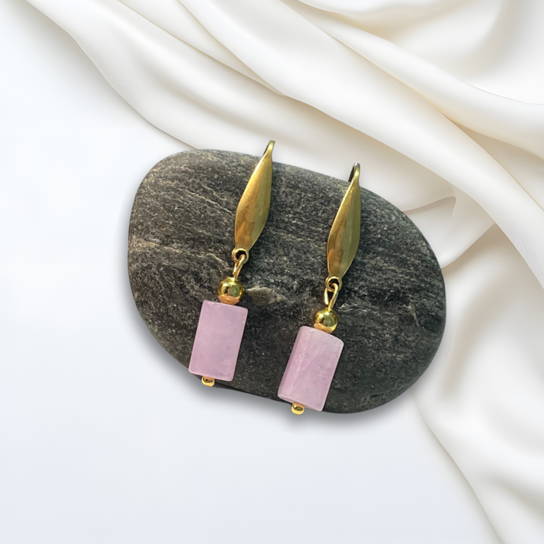 Orecchini in pietra naturale – Kunzite