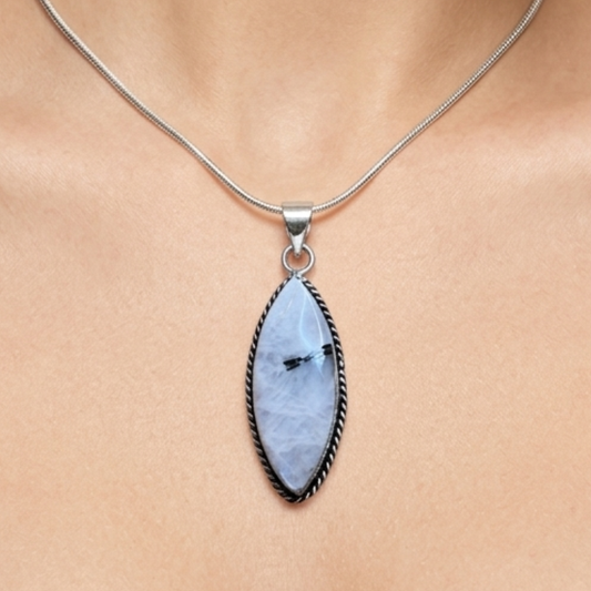 Collana in Pietra di Luna e Tormalina Nera