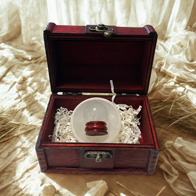 Forziere Sfera e Piattino Selenite – Energia, Equilibrio e Intenzione