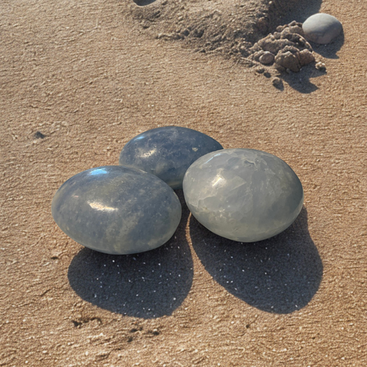 Palmstone in Celestite
