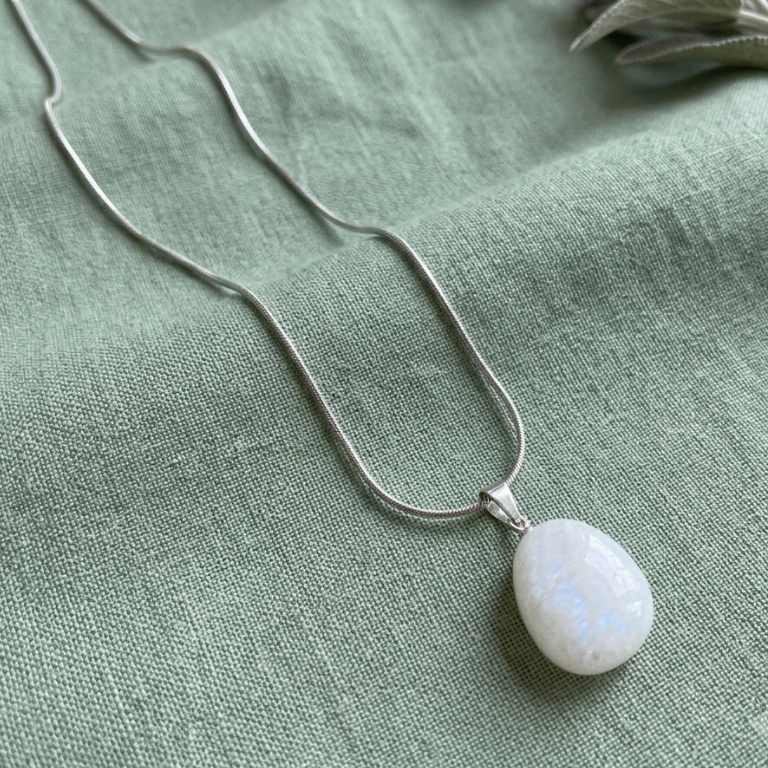 Collana con Ciondolo Pietra di Luna