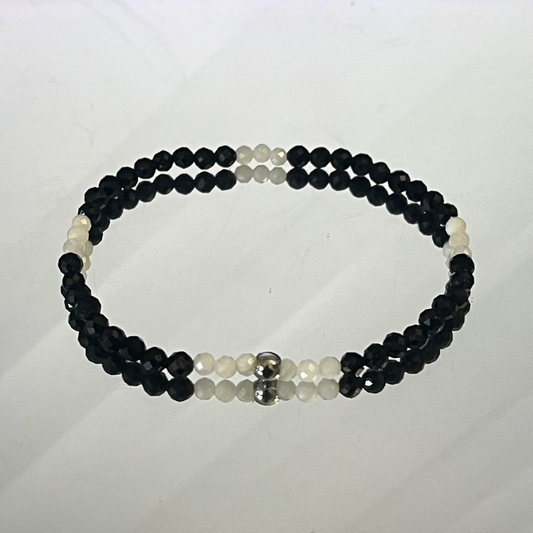 Bracciale in Tormalina Nera e Pietra di Luna